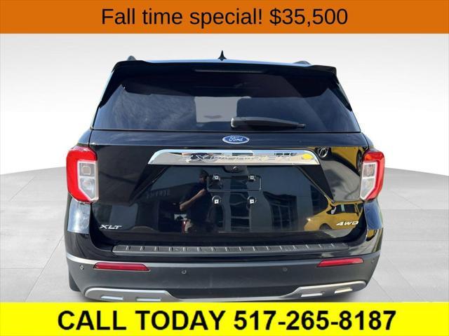 2023 ford explorer xlt