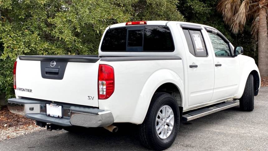2019 nissan frontier sv v6
