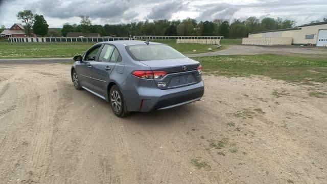 2022 toyota corolla hybrid le in west minster, vermont