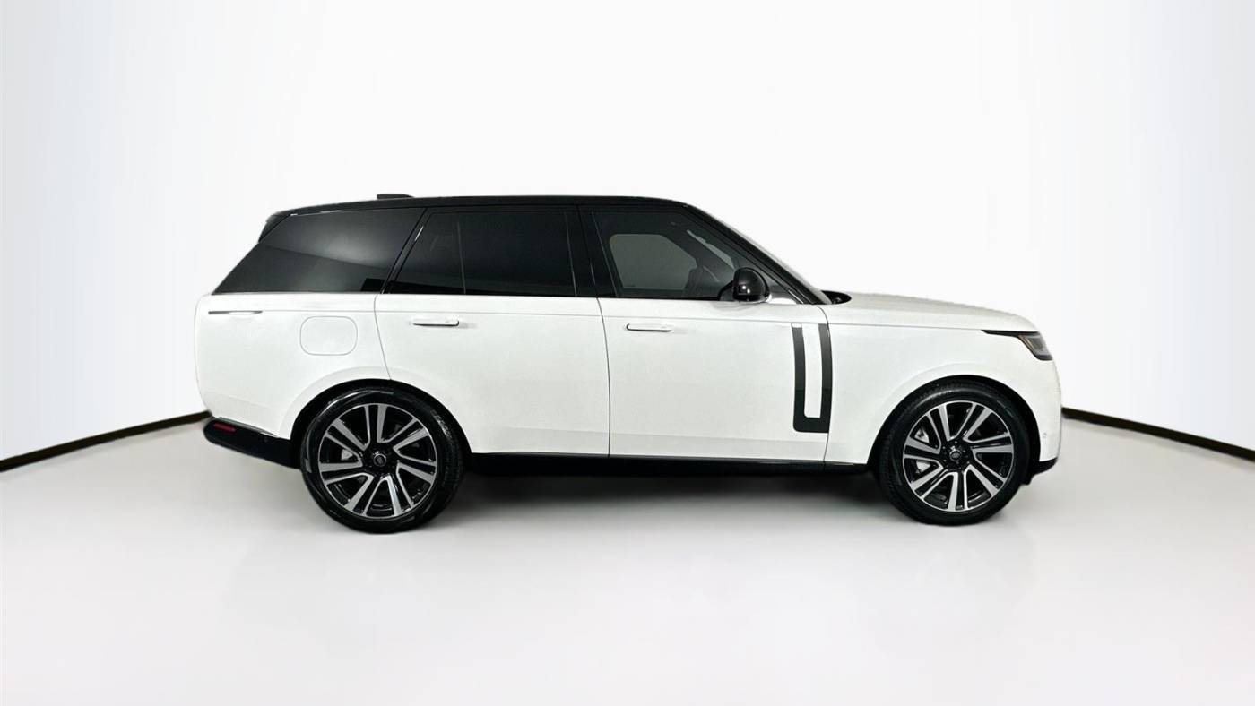 2023 land rover range rover p530 se