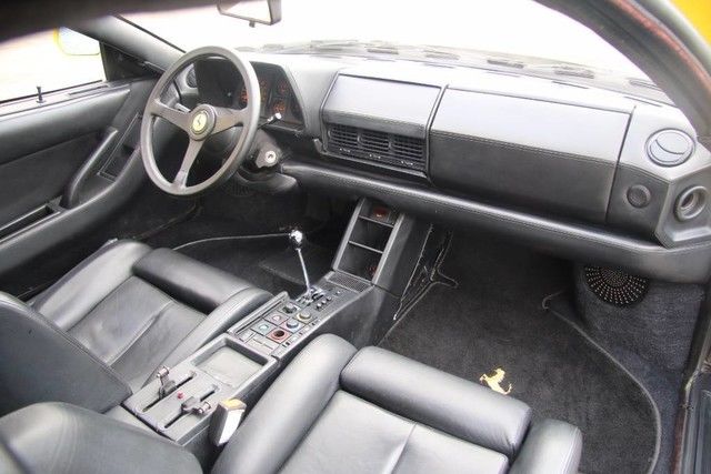 1990 ferrari testarossa, rare giallo midas, major by algar ferrari, tools/books