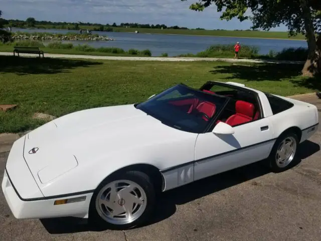 1989 chevrolet corvette 58k original miles!! immaculate, removable glass top!!