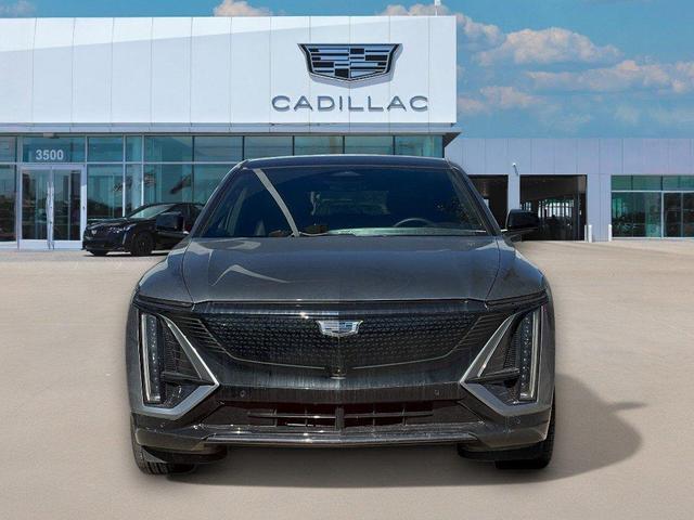 2024 cadillac lyriq sport