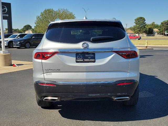 2022 buick enclave premium