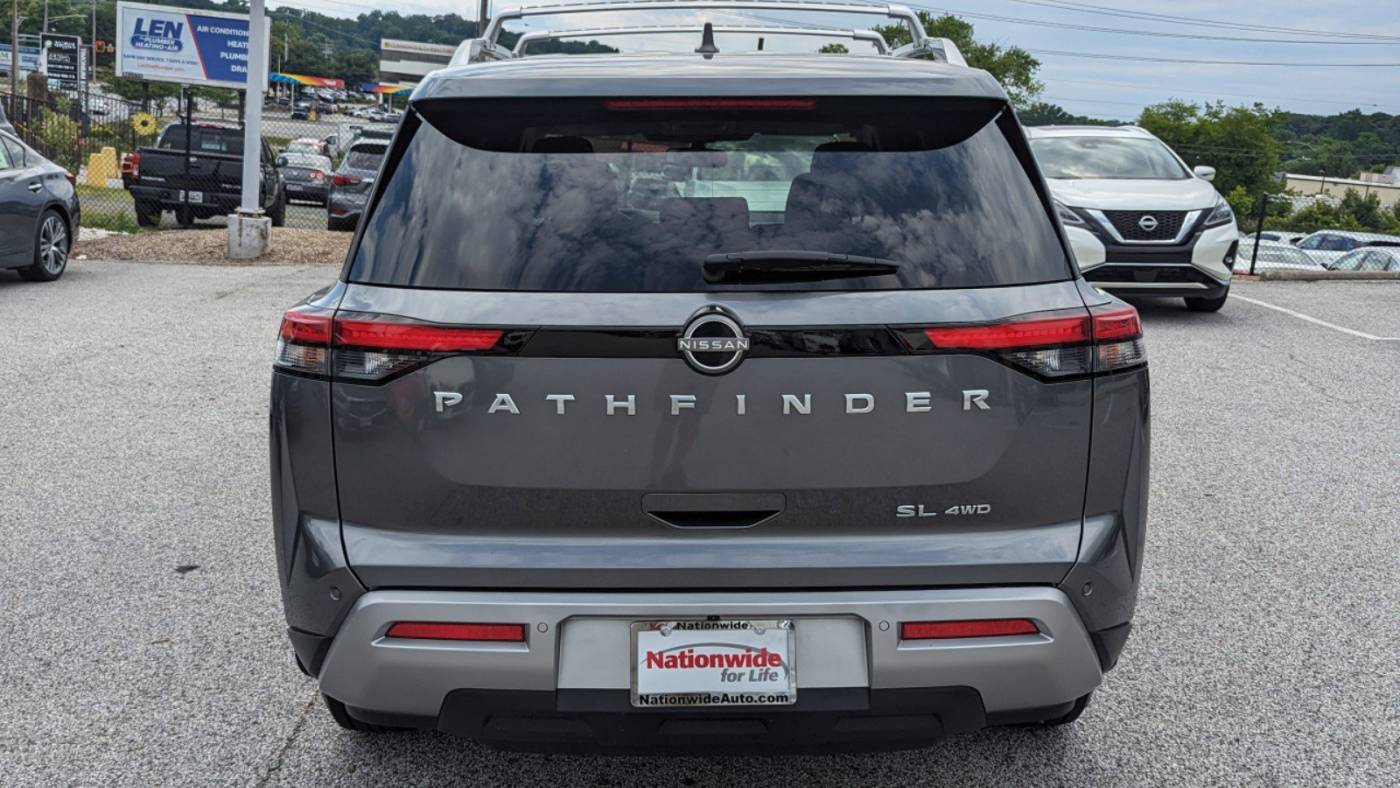 2022 nissan pathfinder sl
