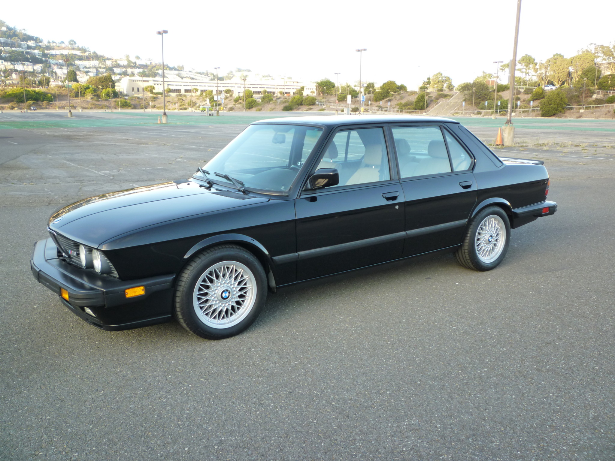 1988 bmw m5