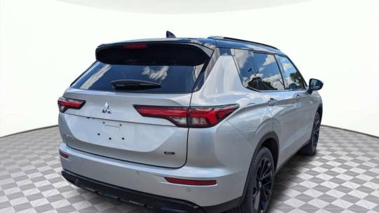 2024 Mitsubishi Outlander