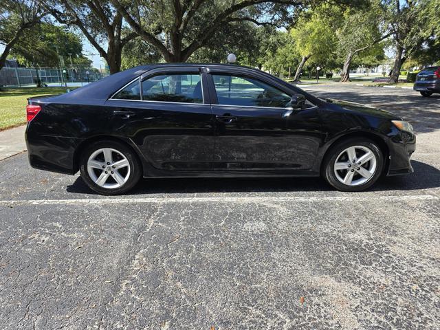 2013 toyota camry l