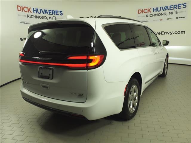 2021 chrysler pacifica limited