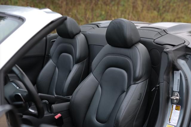 2011 audi r8 5.2 quattro spyder