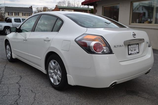 2012 nissan altima 2.5 s