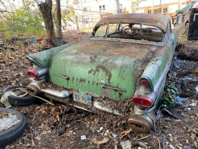 1957 pontiac star chief parts car or restore!