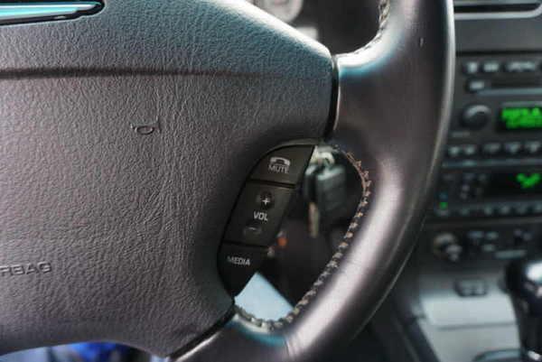 2004 ford thunderbird in dulles, virginia