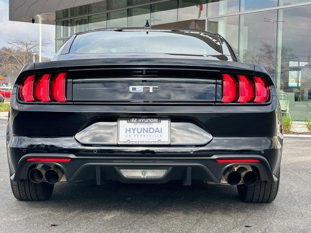 2022 ford mustang gt