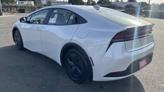 2024 Toyota Prius