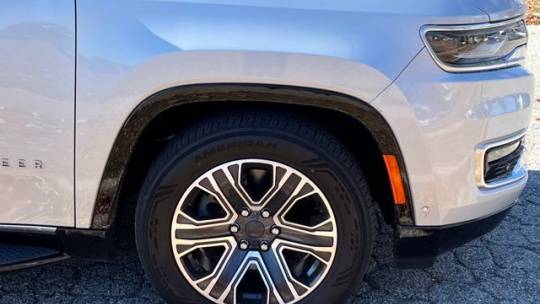 2022 Jeep Wagoneer