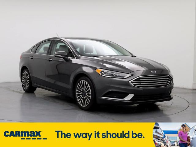 2018 ford fusion se