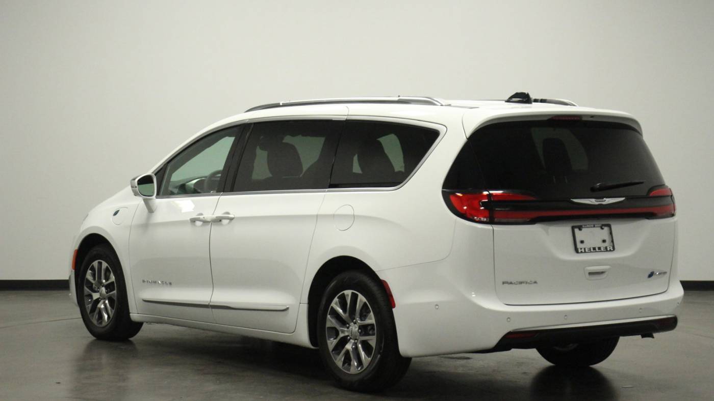 2024 chrysler pacifica plug-in hybrid pinnacle