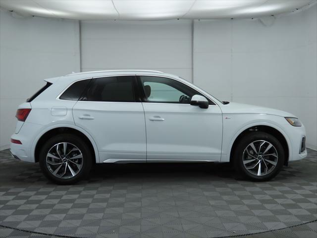 2024 audi q5 45 s line premium