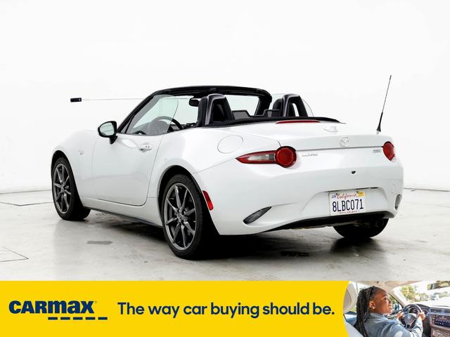 2019 mazda mx-5 miata grand touring