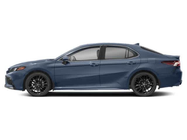 2024 toyota camry hybrid se