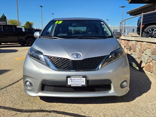 2015 toyota sienna se