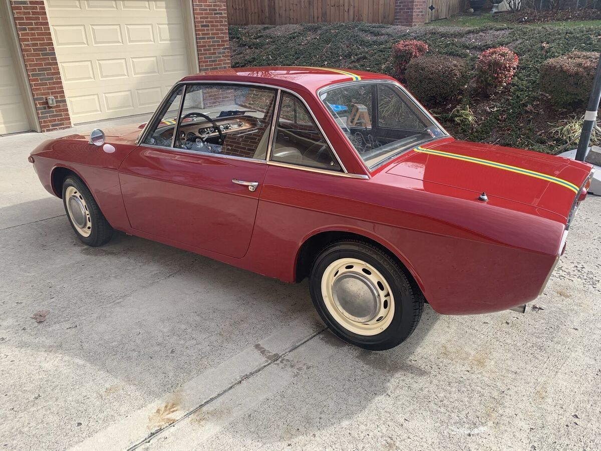 1968 lancia fulvia red