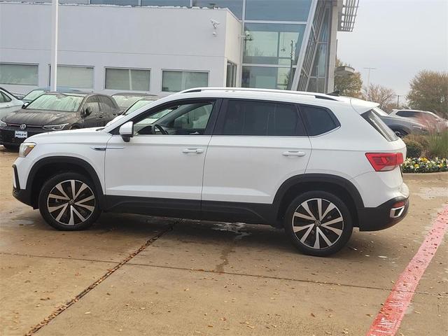 2023 volkswagen taos 1.5t se
