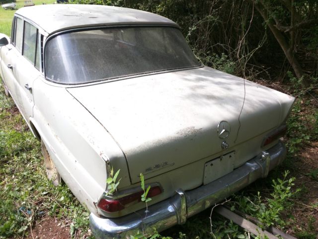 1962 mercedes 220s