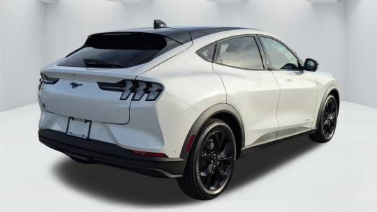 2024 Ford Mustang Mach-E