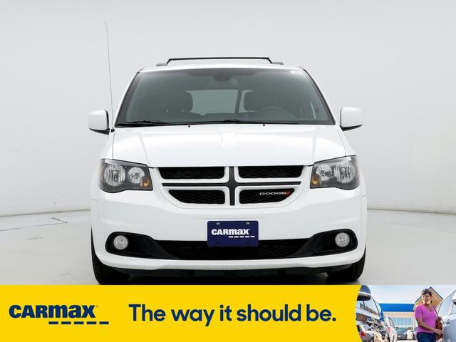 2018 dodge grand caravan gt