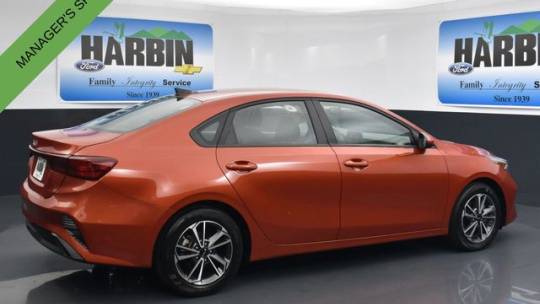 2022 Kia Forte lxs