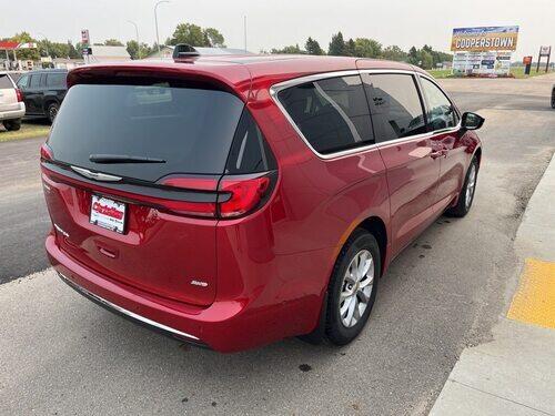 2024 chrysler pacifica touring l awd