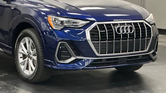 2022 Audi Q3