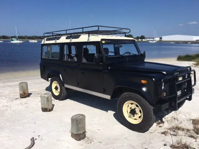 1989 land rover defender 110, diesel, 4 doors, 5 speeds