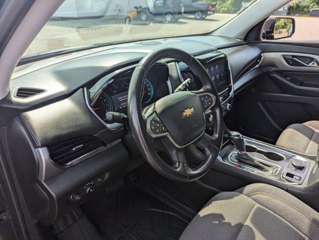 2020 chevrolet traverse lt cloth