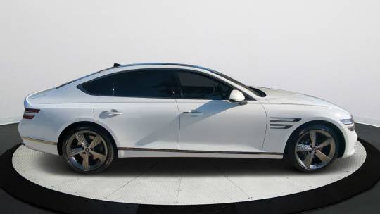 2024 Genesis G80