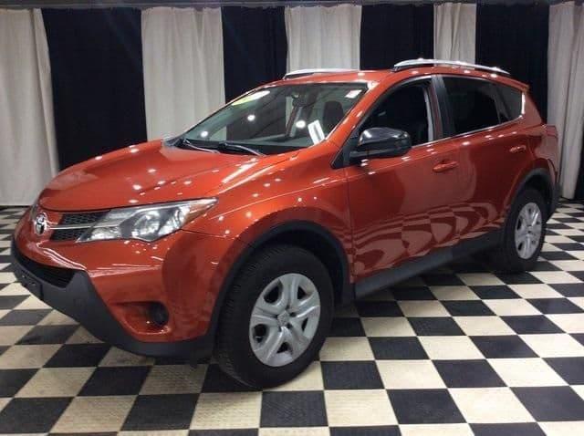 2015 toyota rav4 le sport utility 4d in machesney park, illinois