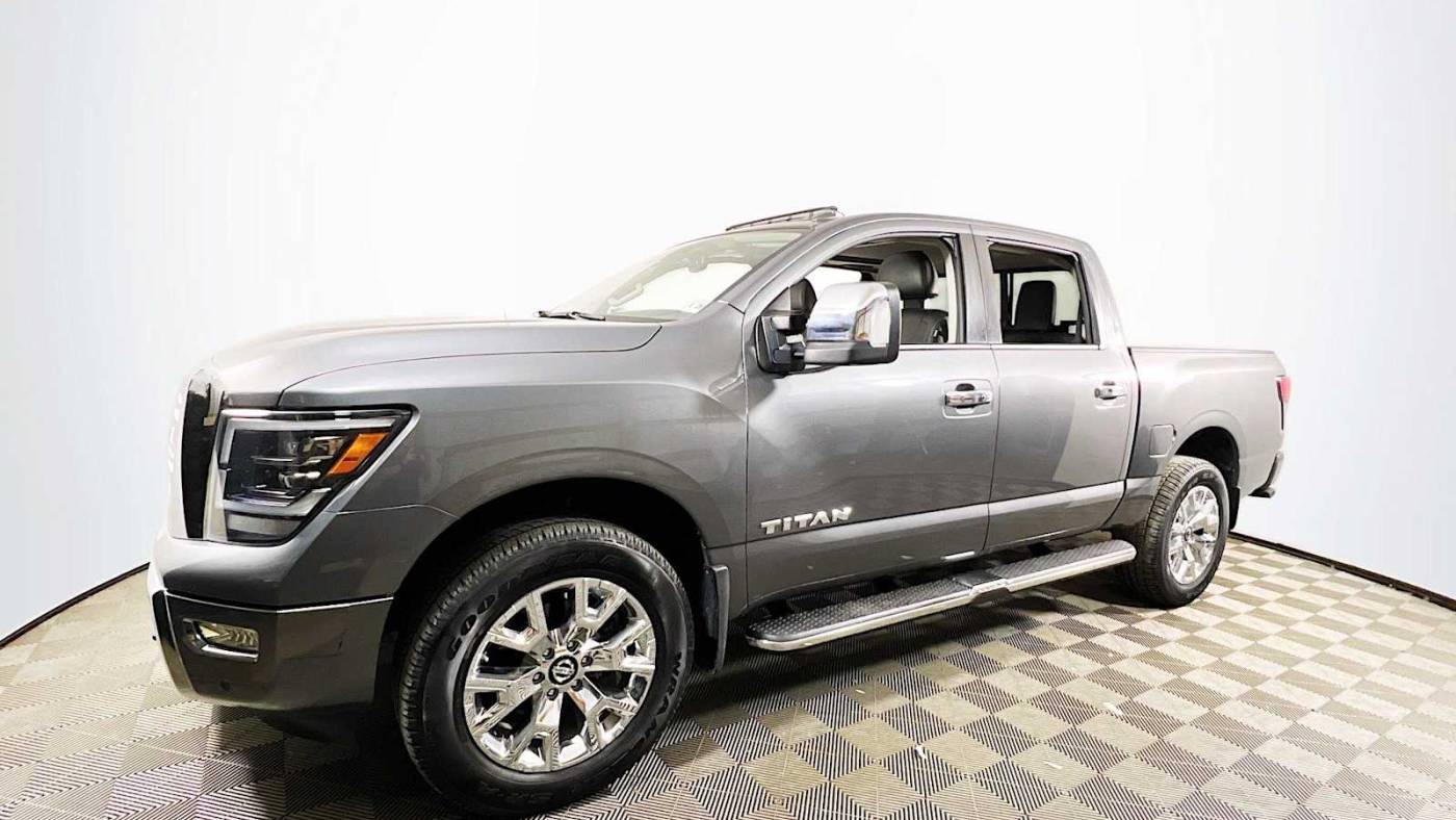 2021 nissan titan sl
