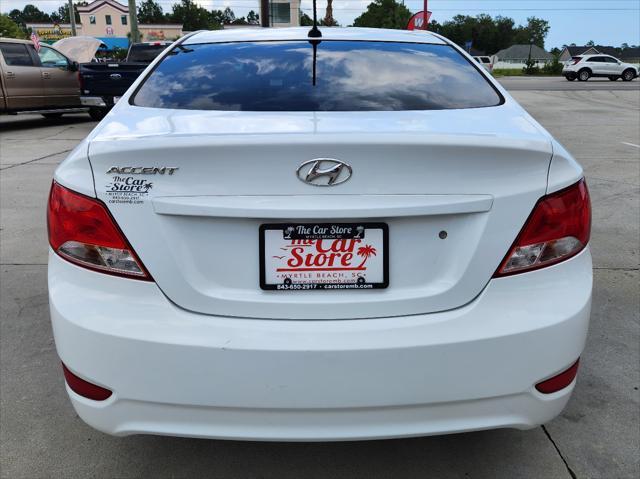 2017 hyundai accent se