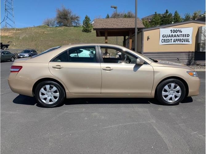 used 2011 toyota camry le sedan moscow, id 83843 for sale in moscow, idaho