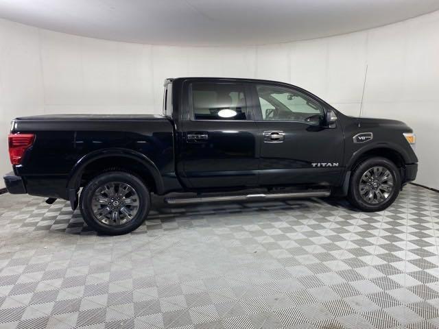 2017 nissan titan platinum reserve
