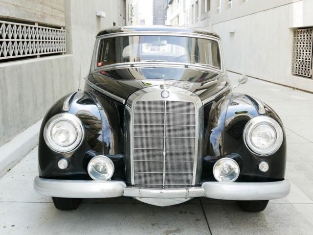1953 mercedes-benz adenauer 4 door sedan