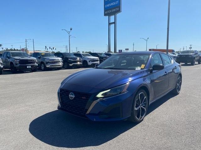 2023 nissan altima 2.5 sr