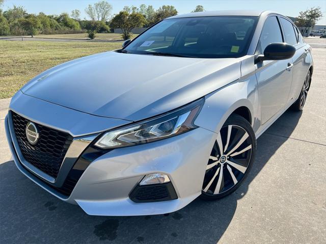 2021 nissan altima sr fwd