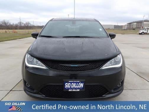 2020 chrysler pacifica hybrid touring in blue river lodge, nebraska