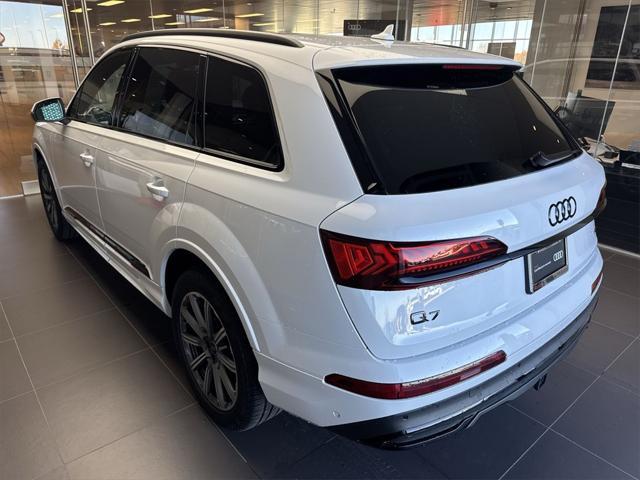 2023 audi q7 45 premium plus