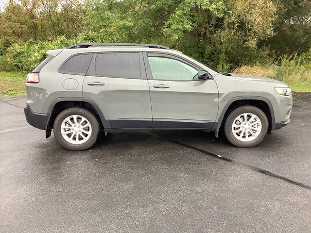 2022 jeep cherokee latitude lux 4x4