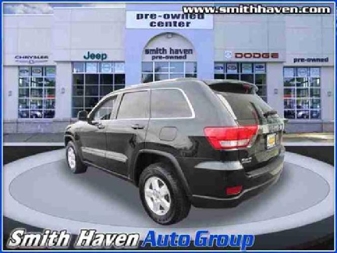 2012 jeep grand cherokee laredo in saint james, ny