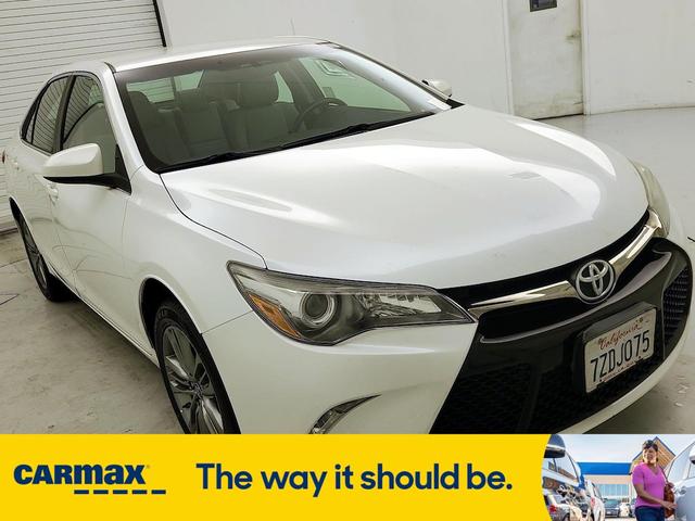 2017 toyota camry se
